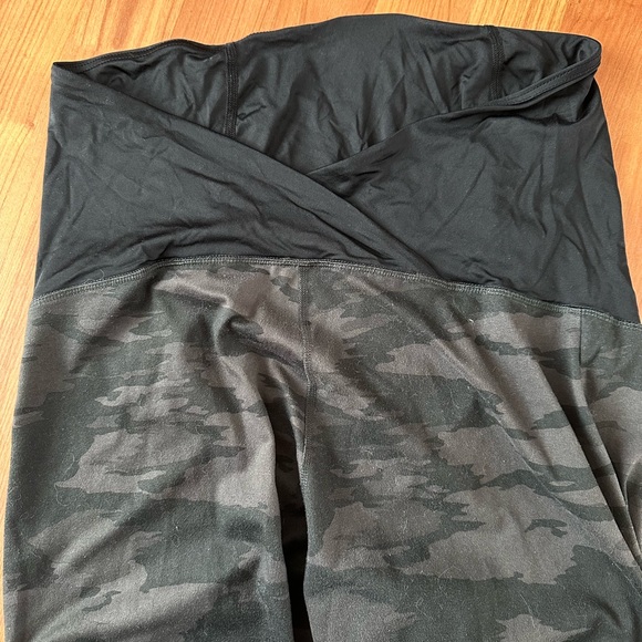 Isabel maternity leggings - Picture 2 of 4